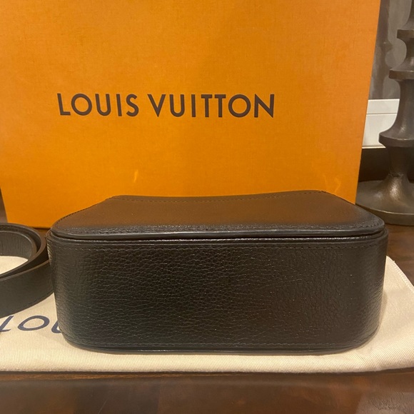 Louis Vuitton vivienne bag - Picture 5 of 6